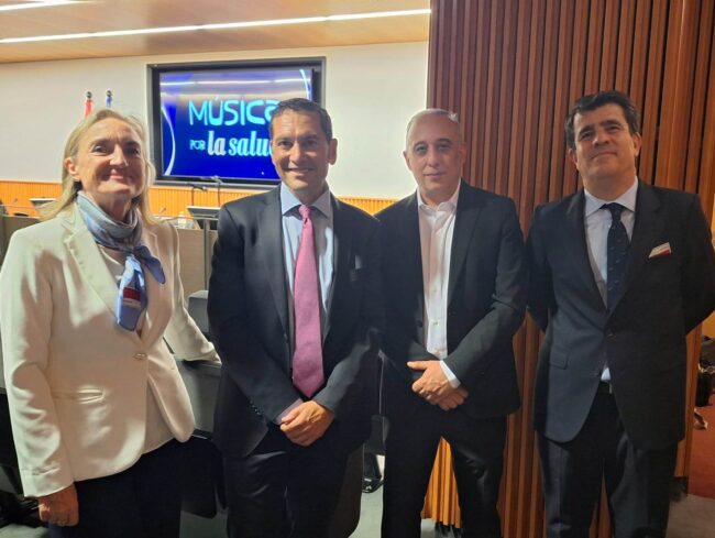 Acto_Congreso_de_los_Diputados_Patronos_Fundación_PharmaMar_y_Presidente_de_Músicos_por_la_Salud